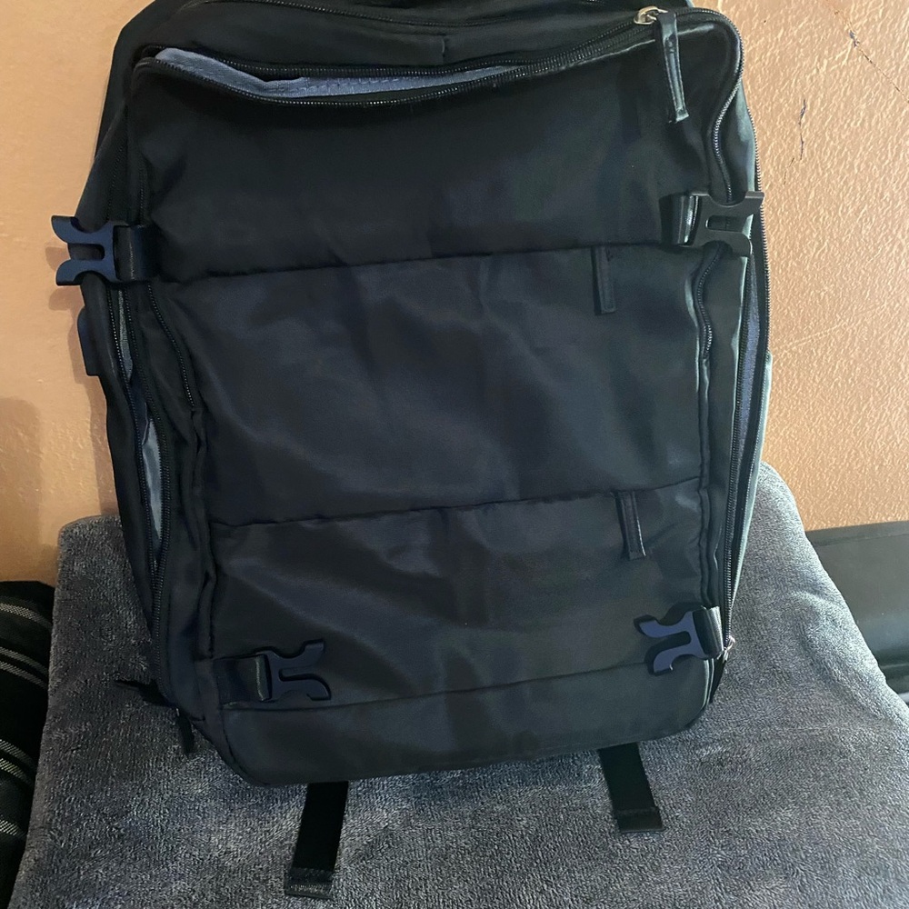 Black Men's Backpack
